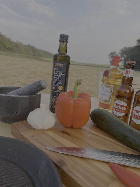 Outdoor Cooking & BBQ Areas